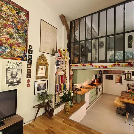 Beautiful Spacious Loft In The 20th Apartment Paris